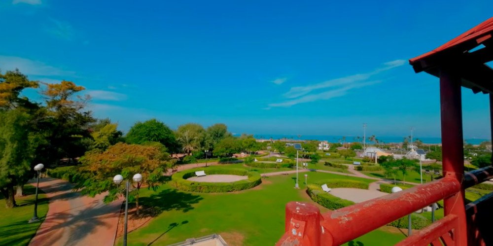 Al Mamzar Beach Park: Fun, Sun & Sea in Dubai