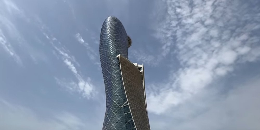 Capital Gate Abu Dhabi 2025 – The Leaning Skyscraper of the UAE