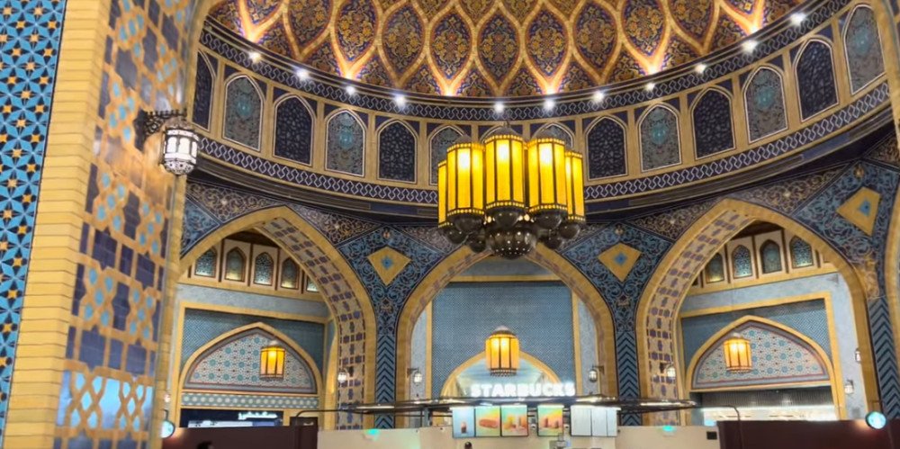 Ibn Battuta Mall Dubai: Shopping & Culture