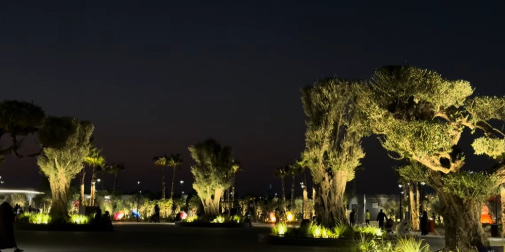 Square at Nad Al Sheba Gardens – A Nice Place to Relax