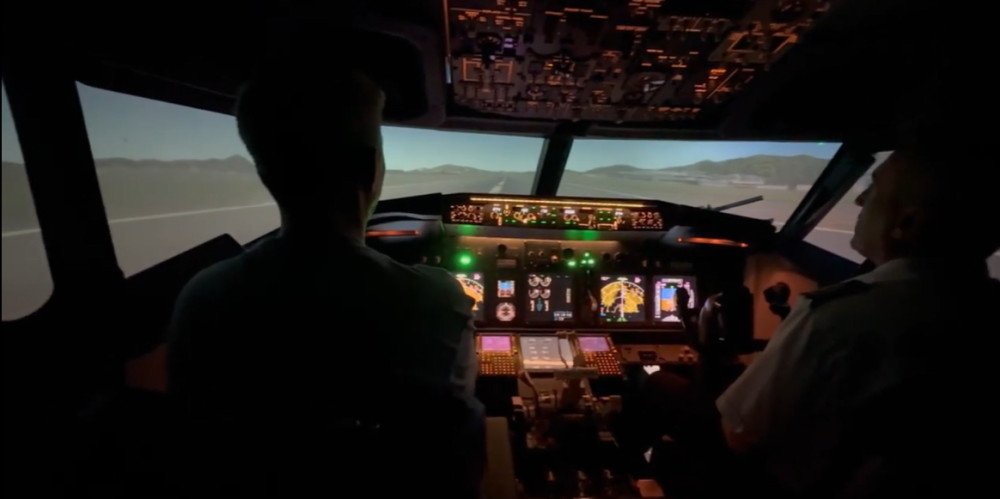 TFT Aero Dubai, A Realistic Flight Simulator Experience at JBR (Full Tourist Guide)