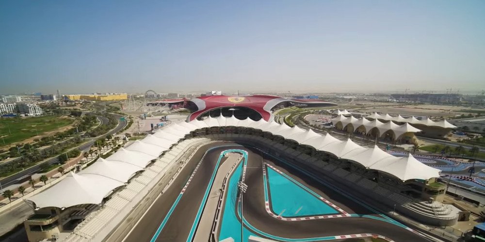 Yas Island Abu Dhabi 2025 – Entertainment & Adventure Hub