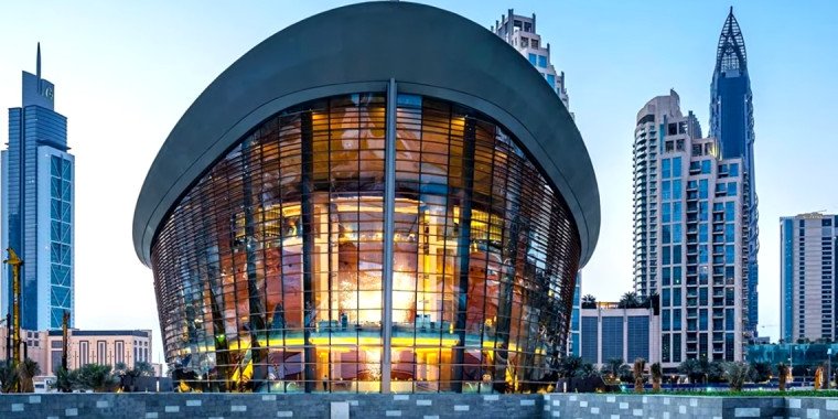 Dubai Opera – The Iconic Performing Arts Center