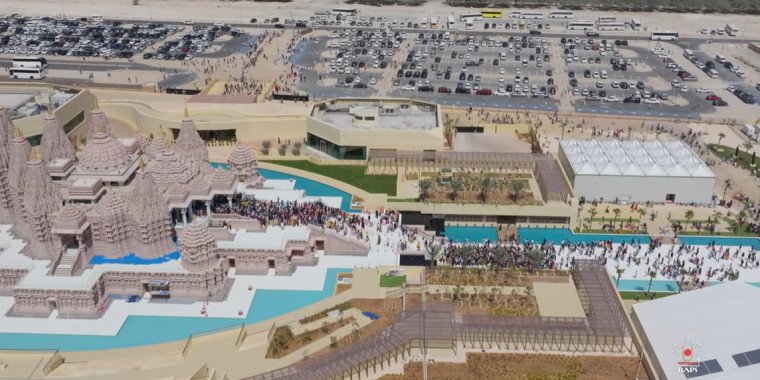 Inside Abu Dhabi’s Stunning BAPS Hindu Mandir